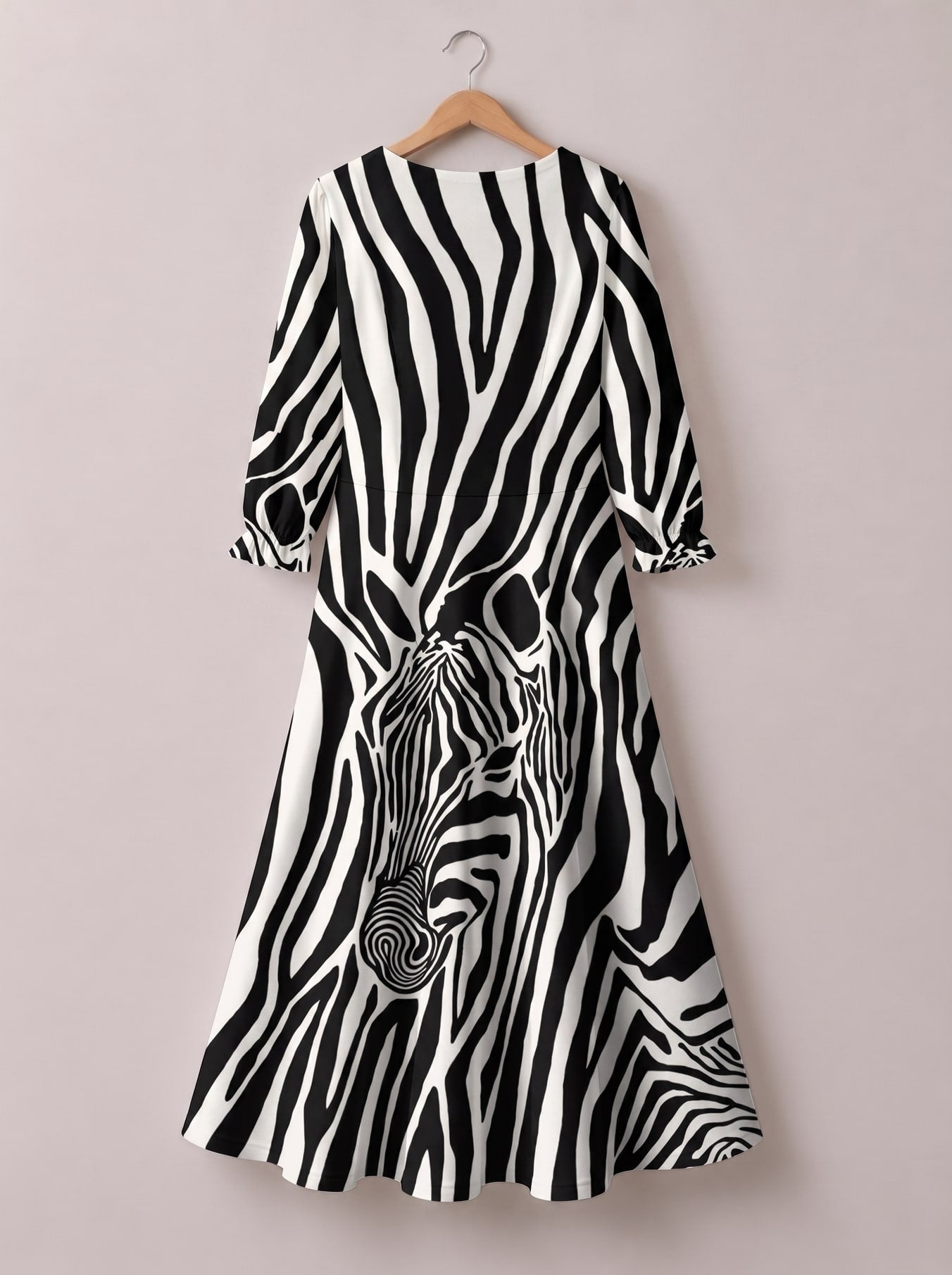 "Punda" Long Sleeve Maxi Dress
