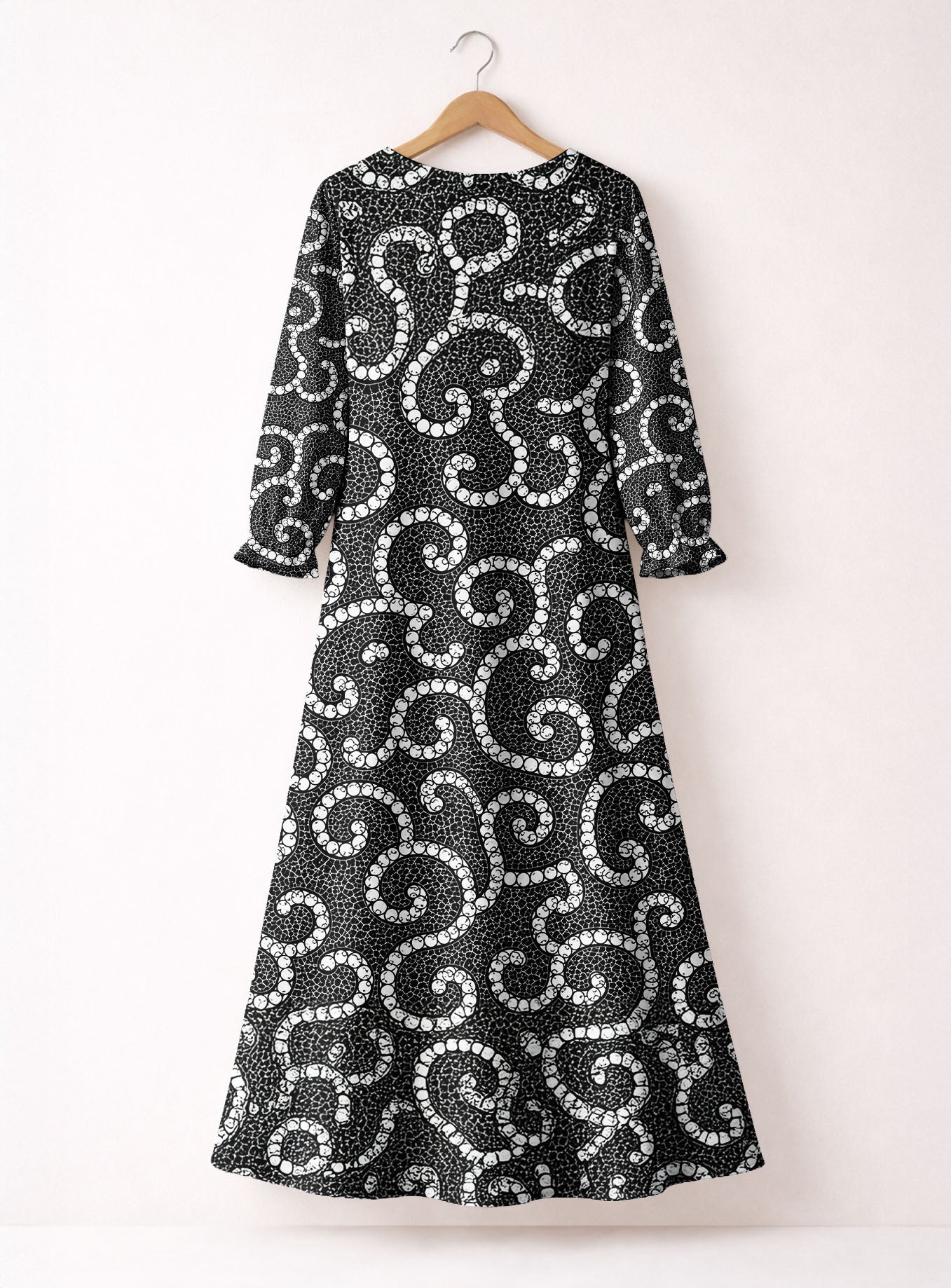 "Duara" Long Sleeve Maxi Dress