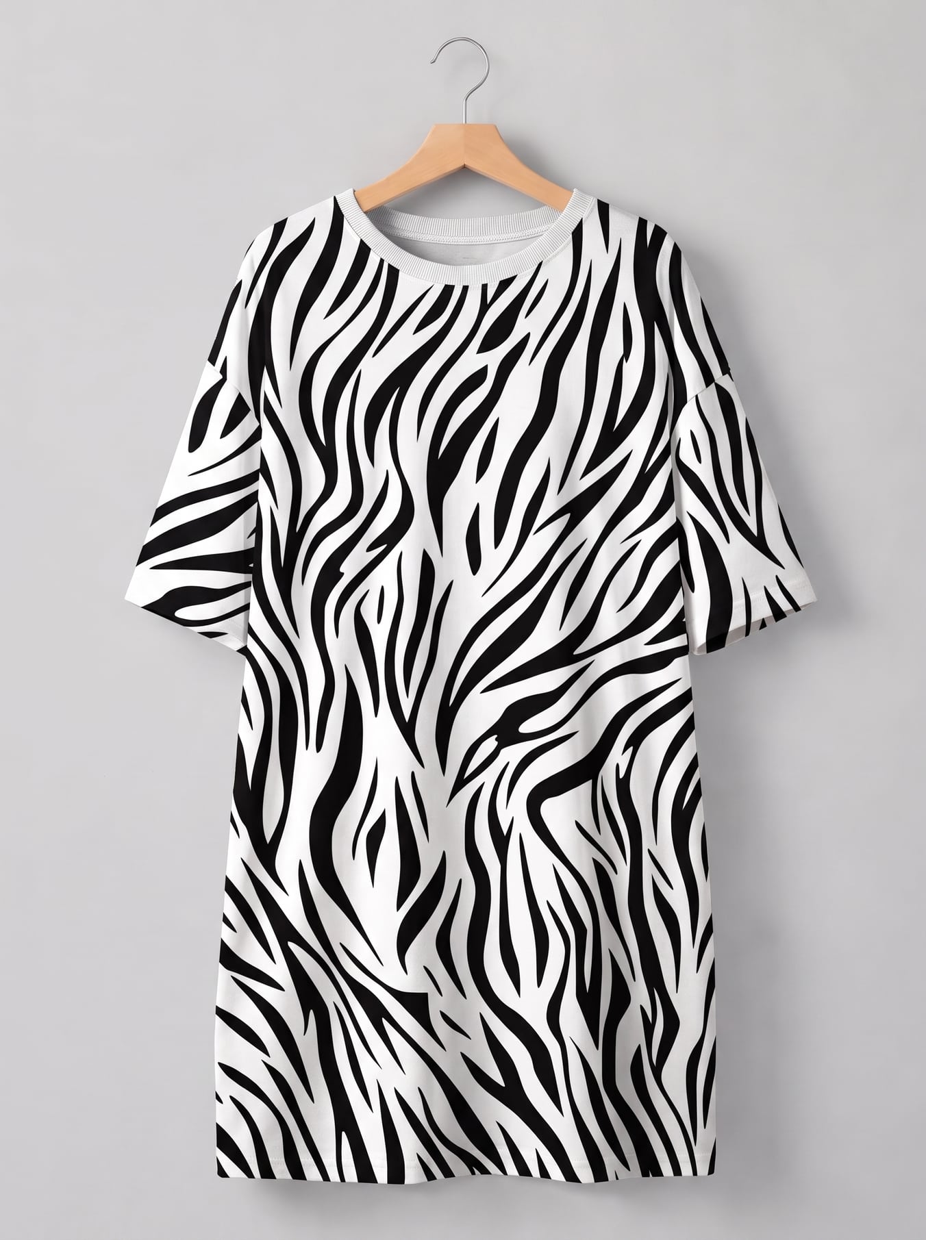 "Milia" Sleep Tee