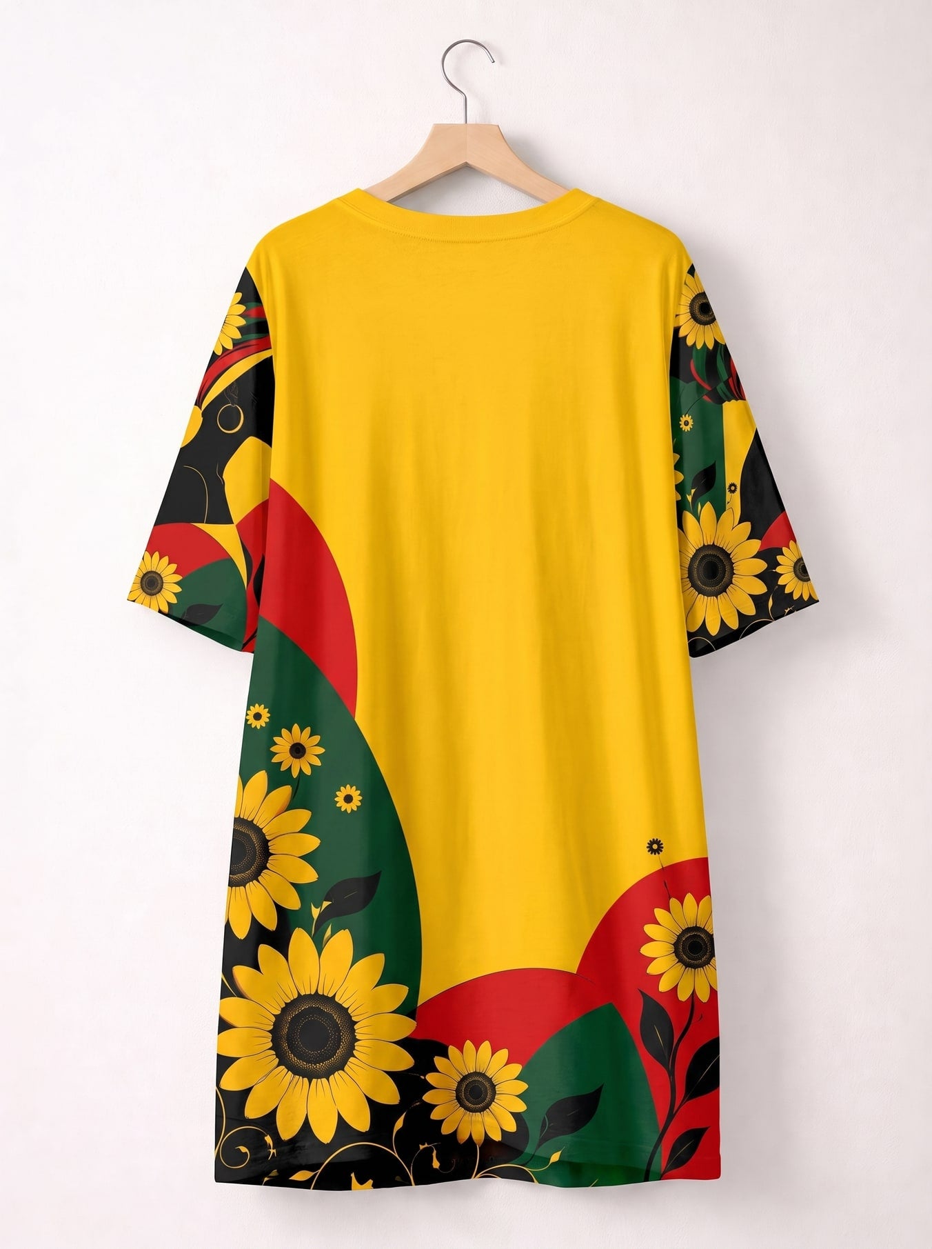 "August Queen Sunflower" Sleep Tee