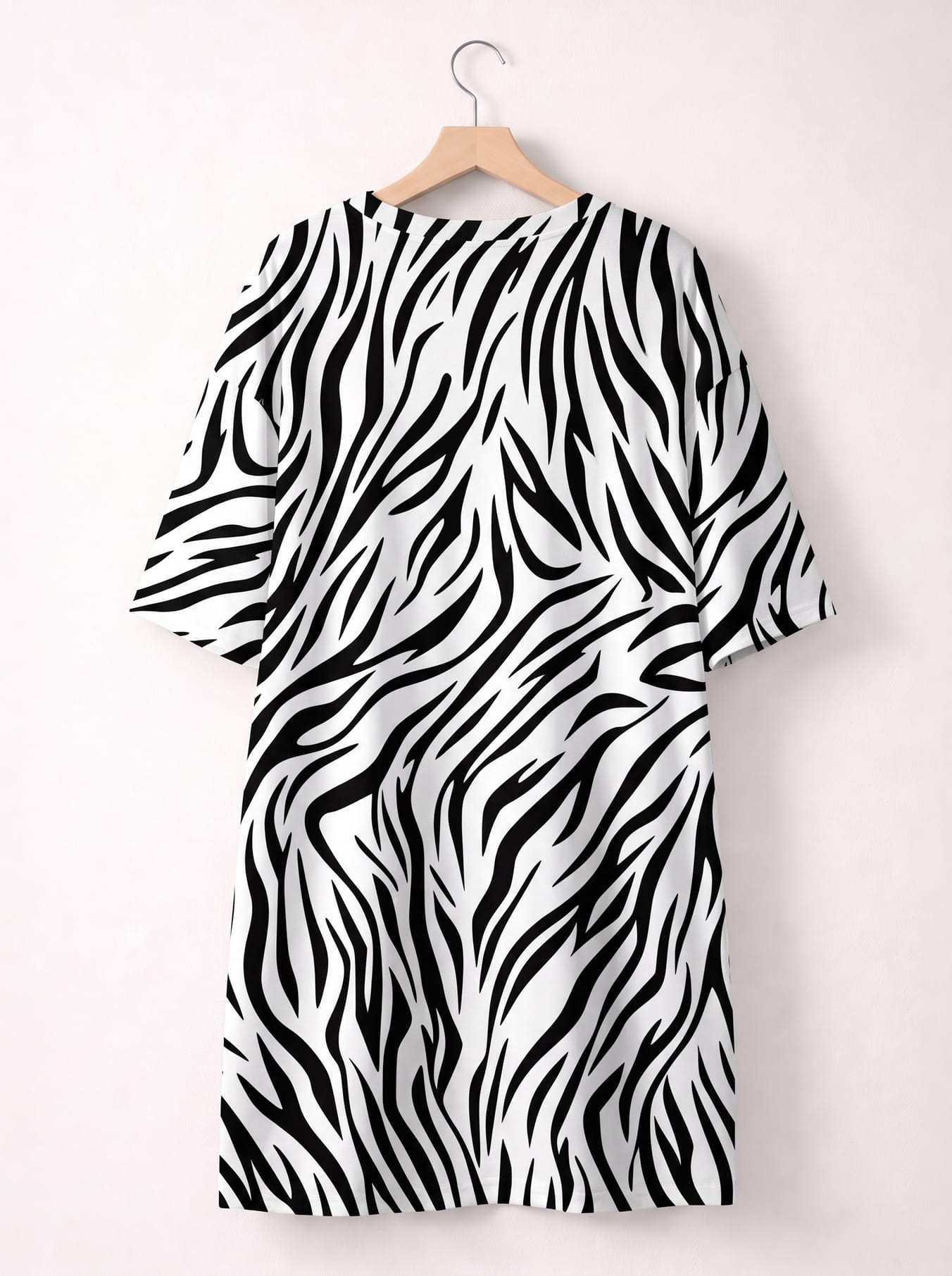 "Milia" Sleep Tee