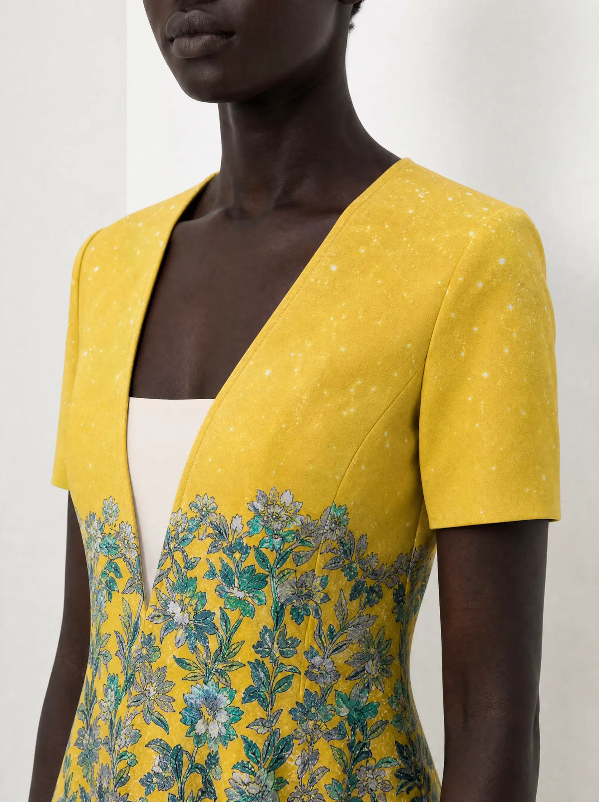 "Alfajiri" Short Sleeve Maxi Dress — on model