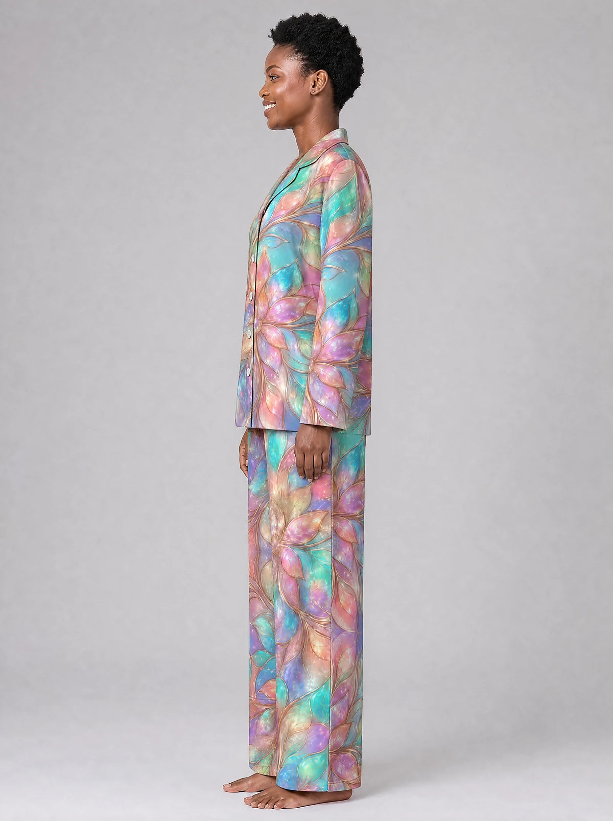 "Almasi" Pajama Set — side view on model