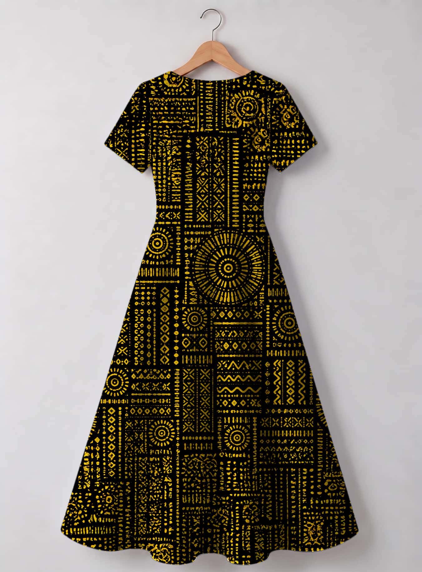 "Lamu" Sweetheart Midi Dress