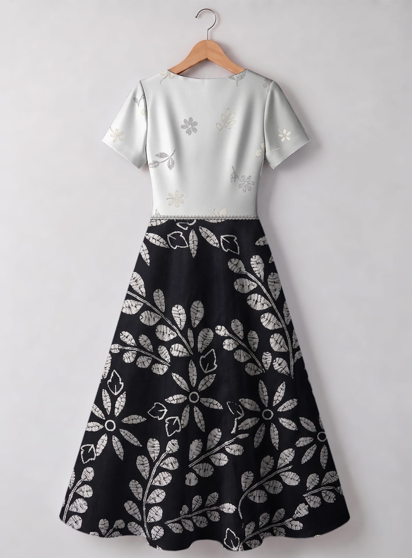 "Kivuli" Sweetheart Midi Dress