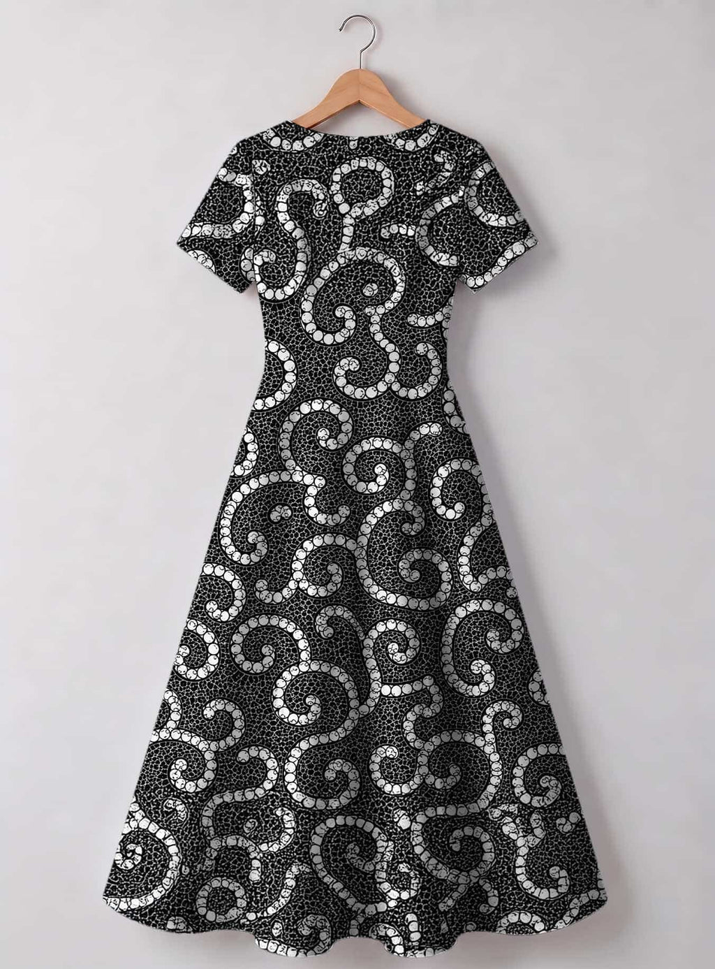 "Duara" Sweetheart Midi Dress