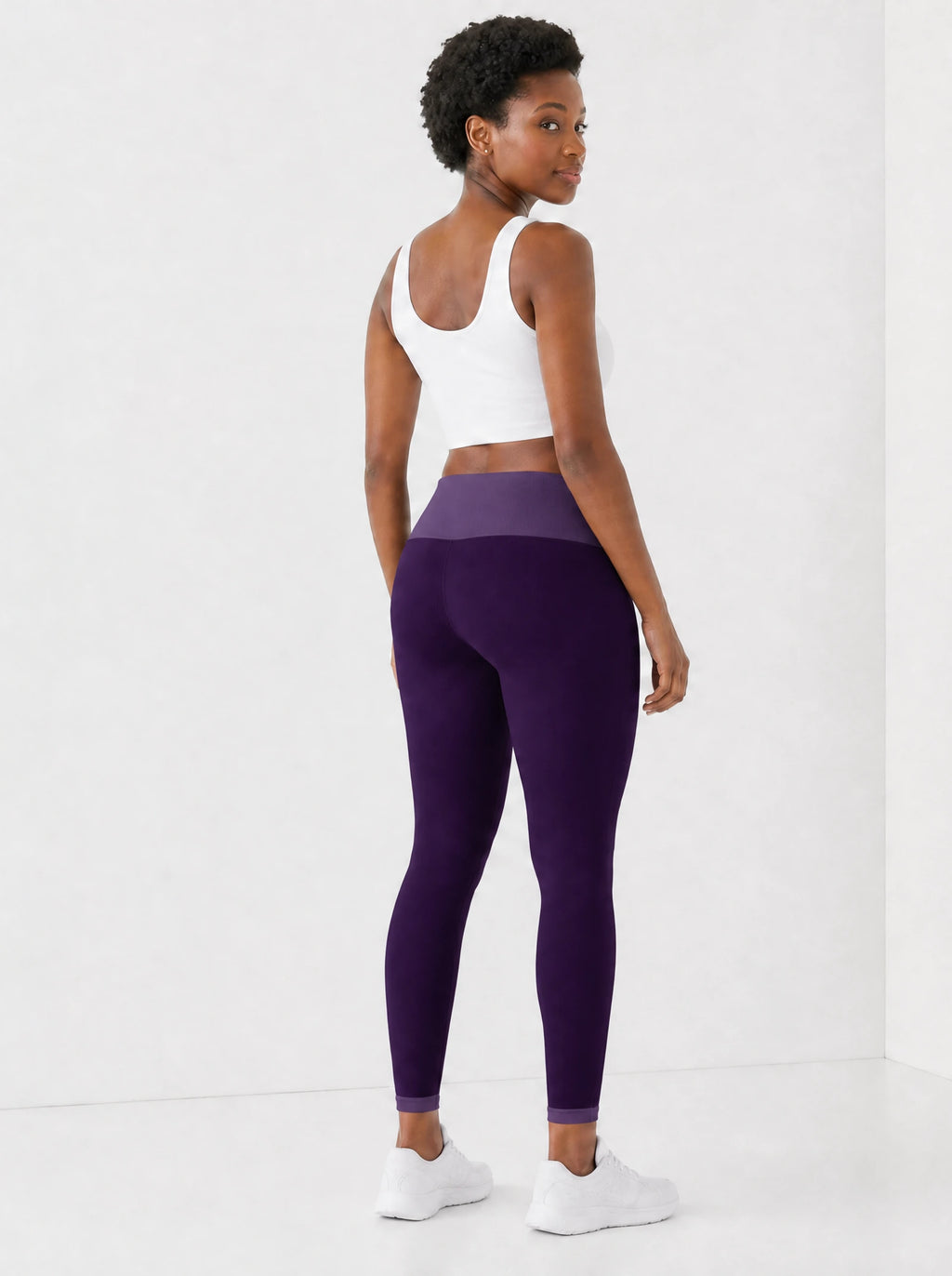 "Dirisha" Leggings — back view on model