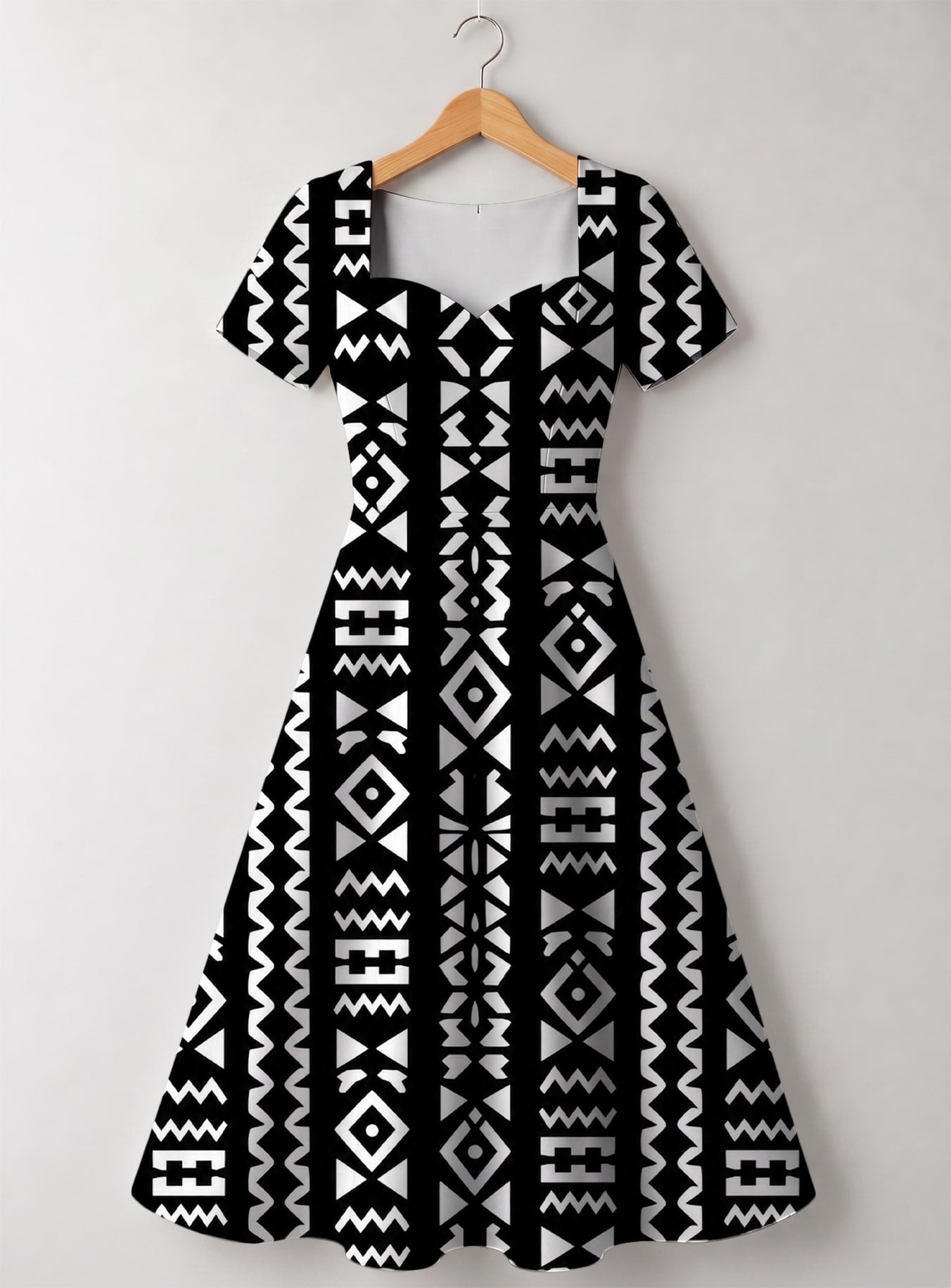"Kuba" Sweetheart Midi Dress