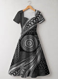 "Hoku" Sweetheart Midi Dress