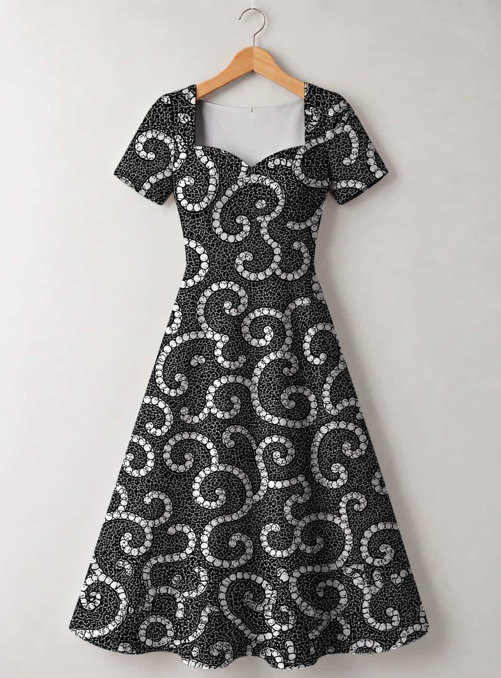 "Duara" Sweetheart Midi Dress