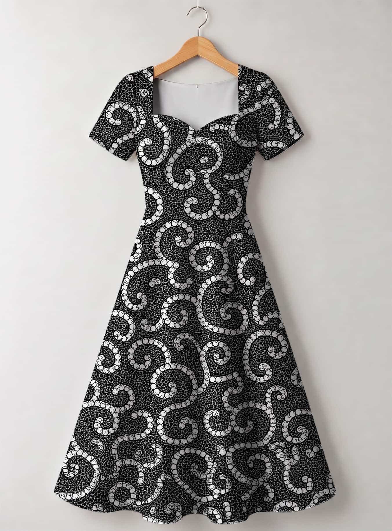 "Duara" Sweetheart Midi Dress