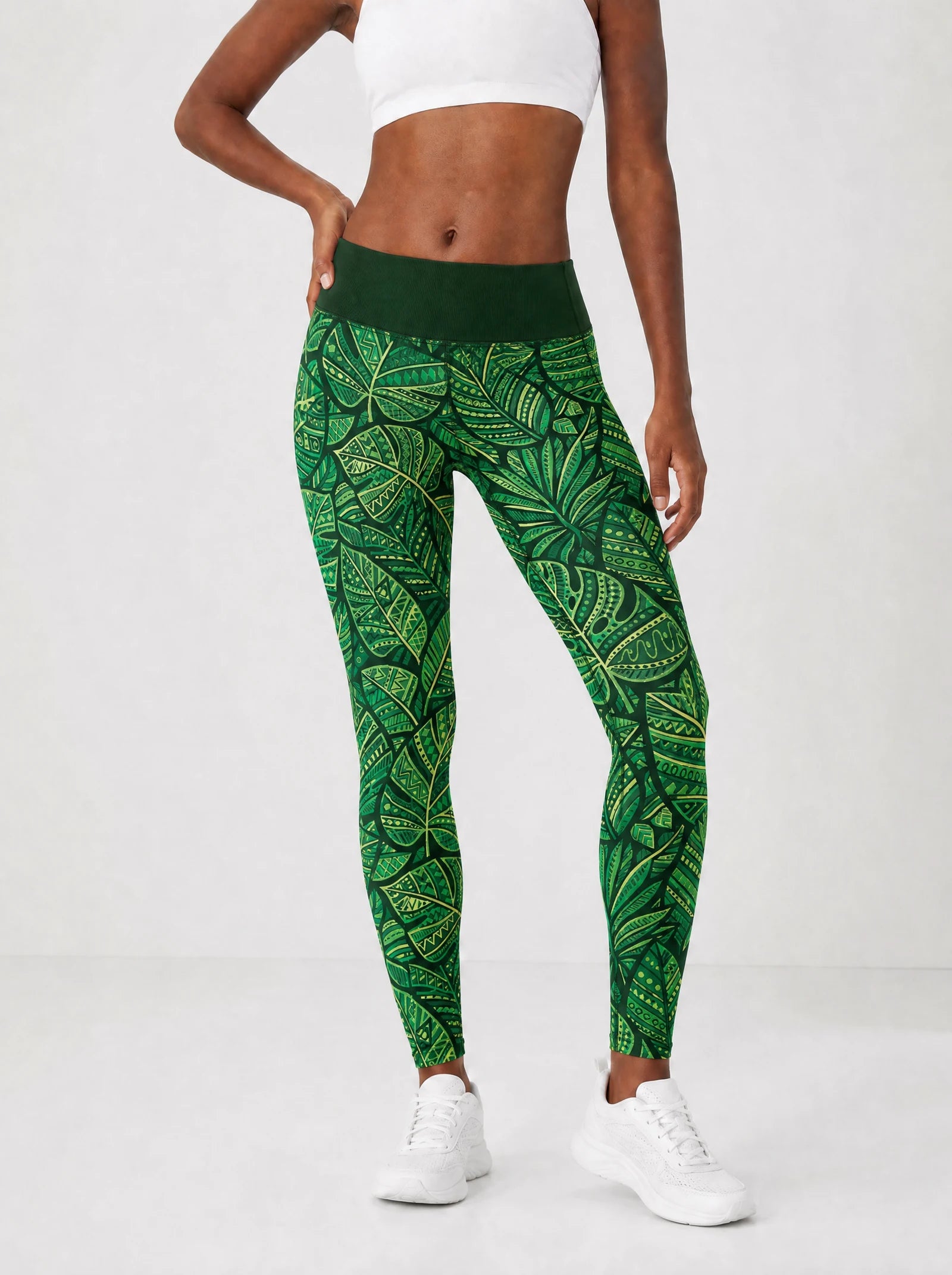 "Asili" Emerald Leggings — front view on model