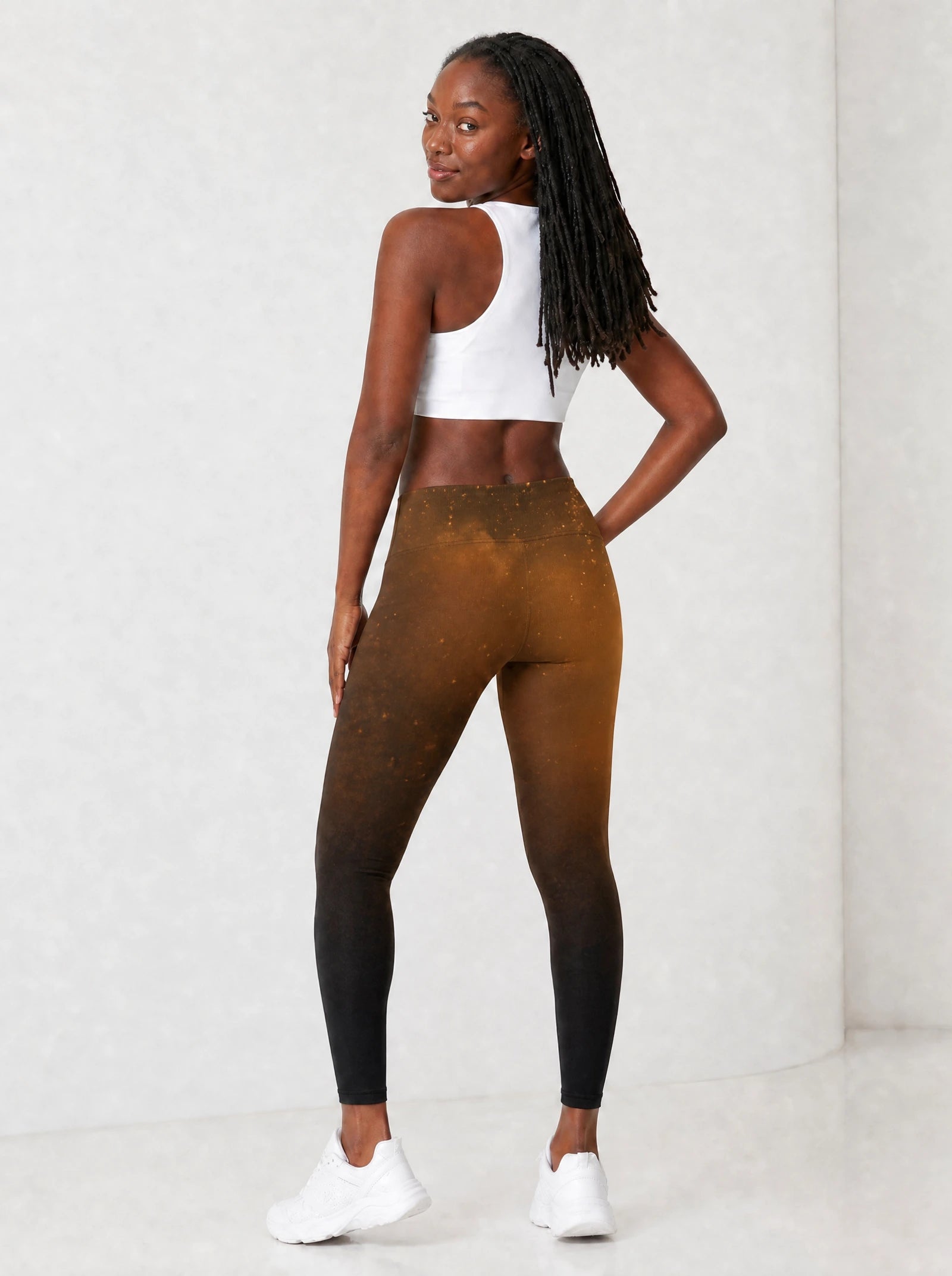 "Thamani" Leggings — front view on model