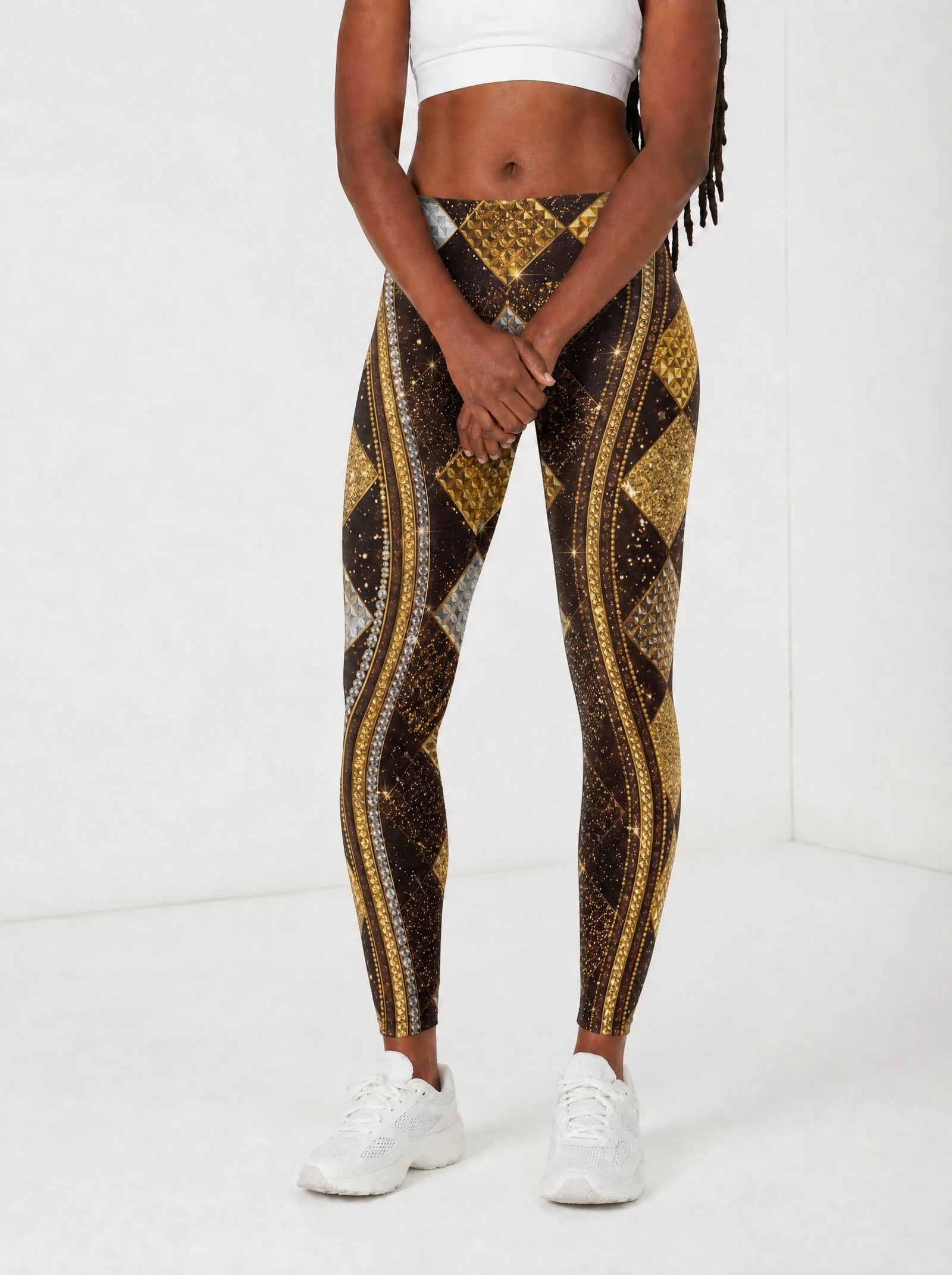 "Fataki" Leggings — front view on model