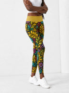 "Njano" Leggings — side view on model