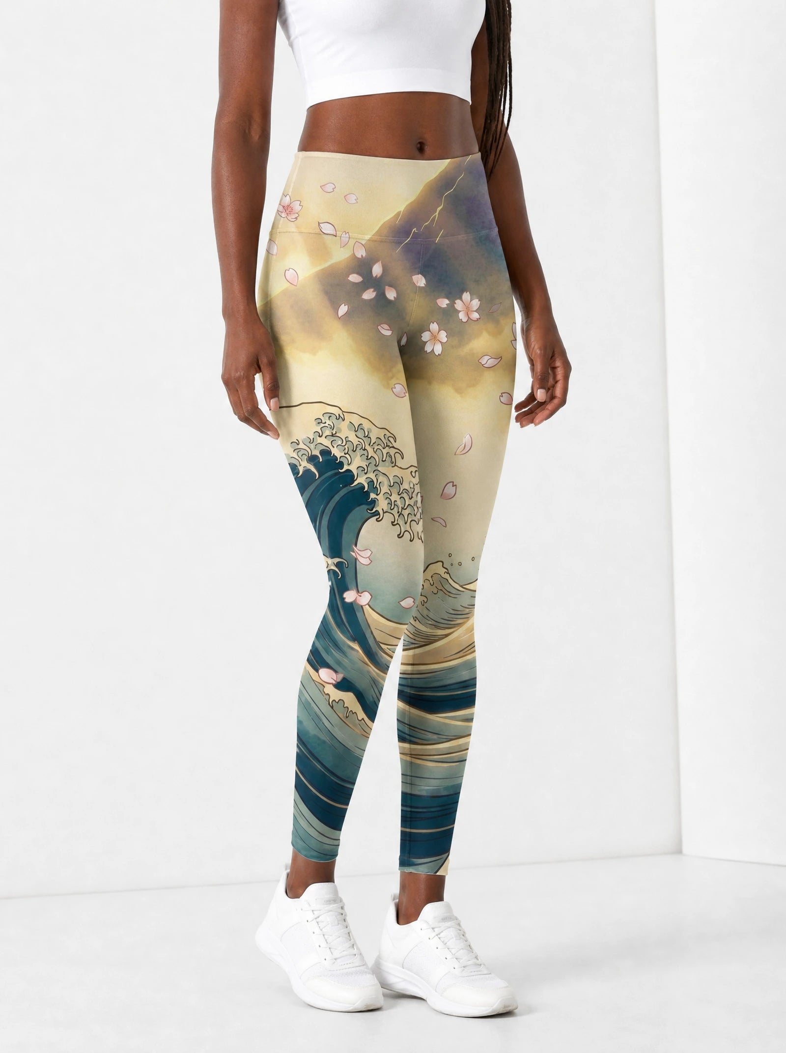 "Wimbi" Leggings — side view on model