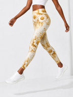 "Msalaba" Leggings — side view on model