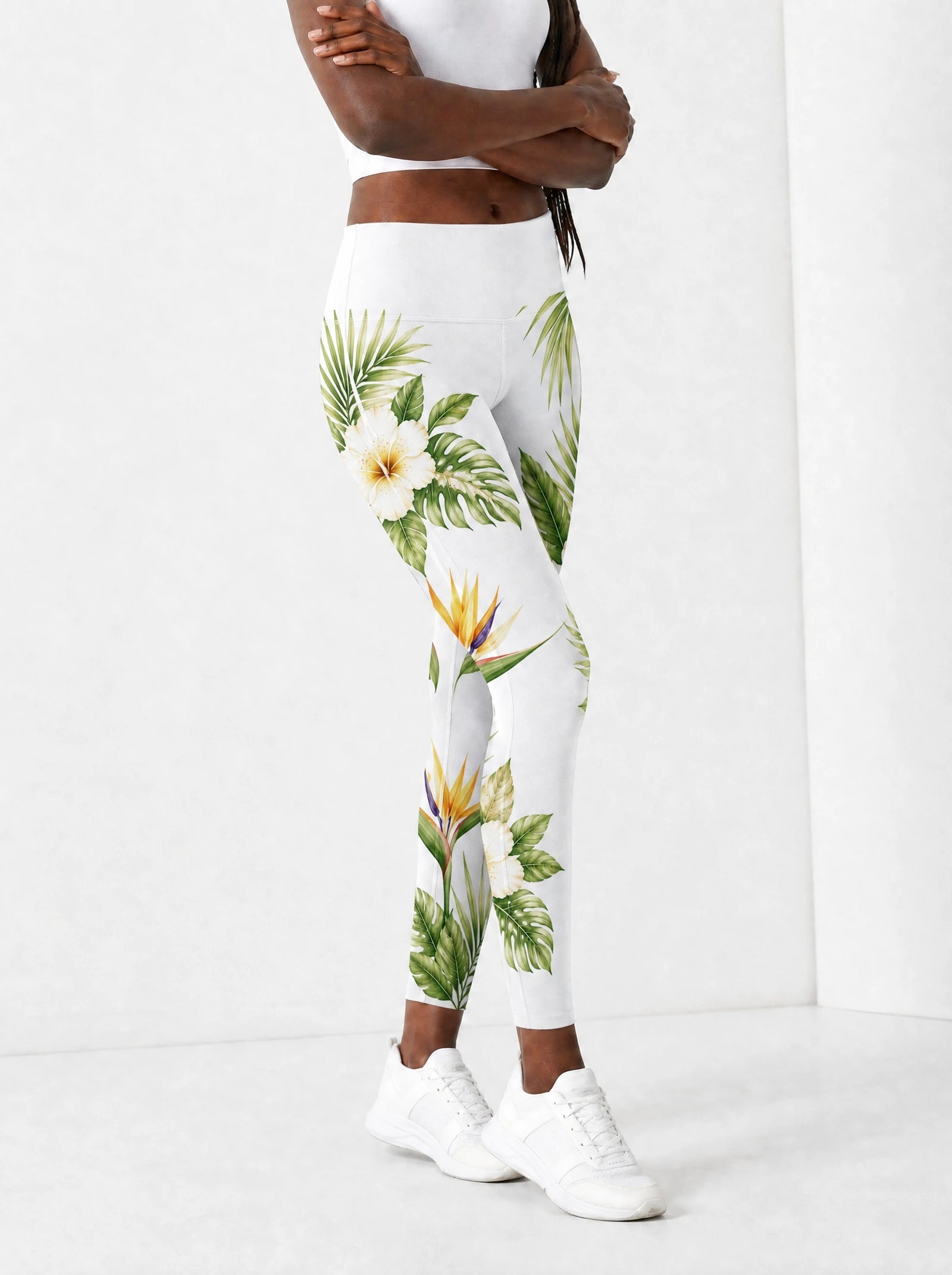 "Ndege" Leggings — side view on model