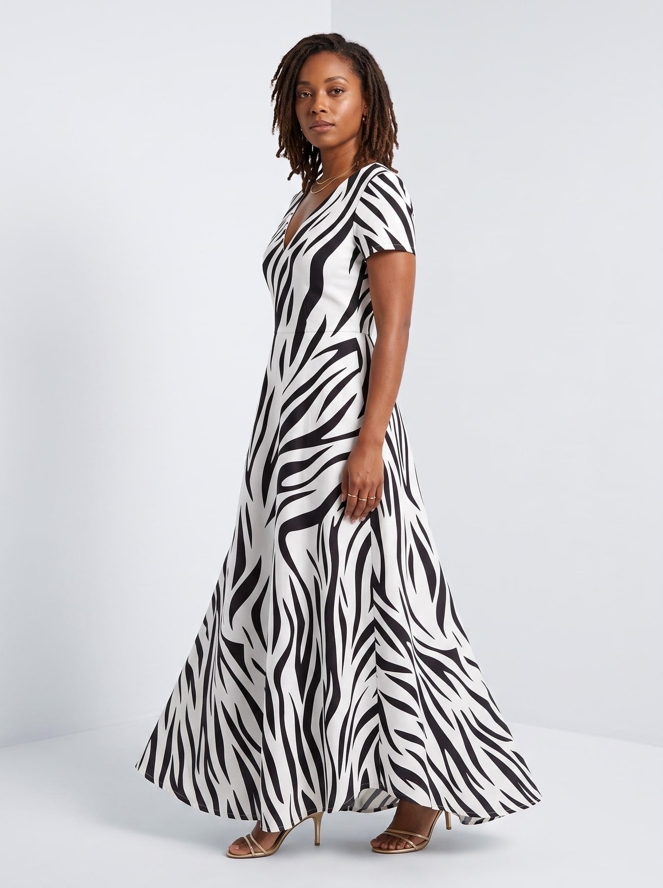 "Milia" Short Sleeve Maxi Dress