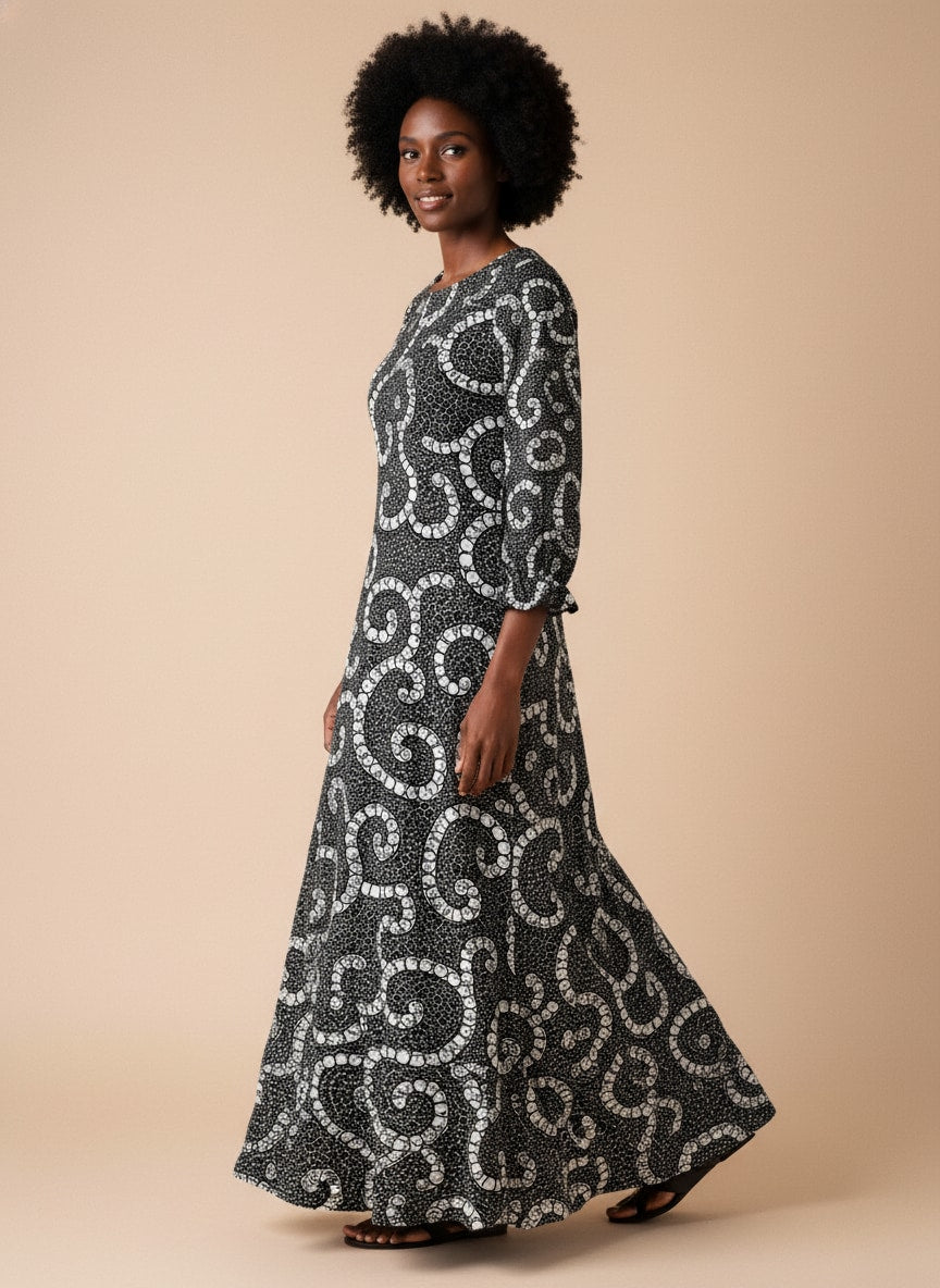 "Duara" Long Sleeve Maxi Dress