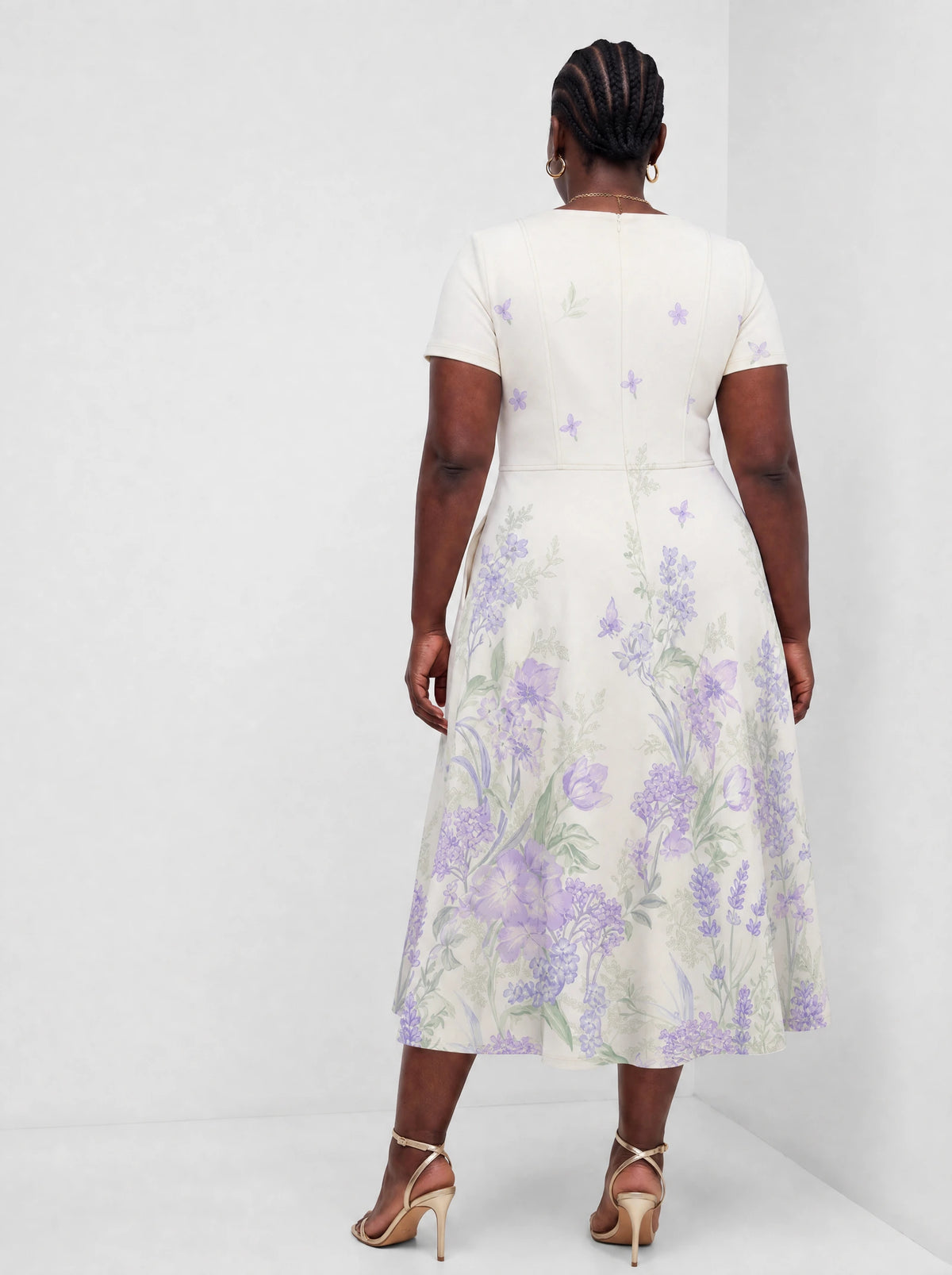 "Urujuani" Sweetheart Midi Dress — back view on model