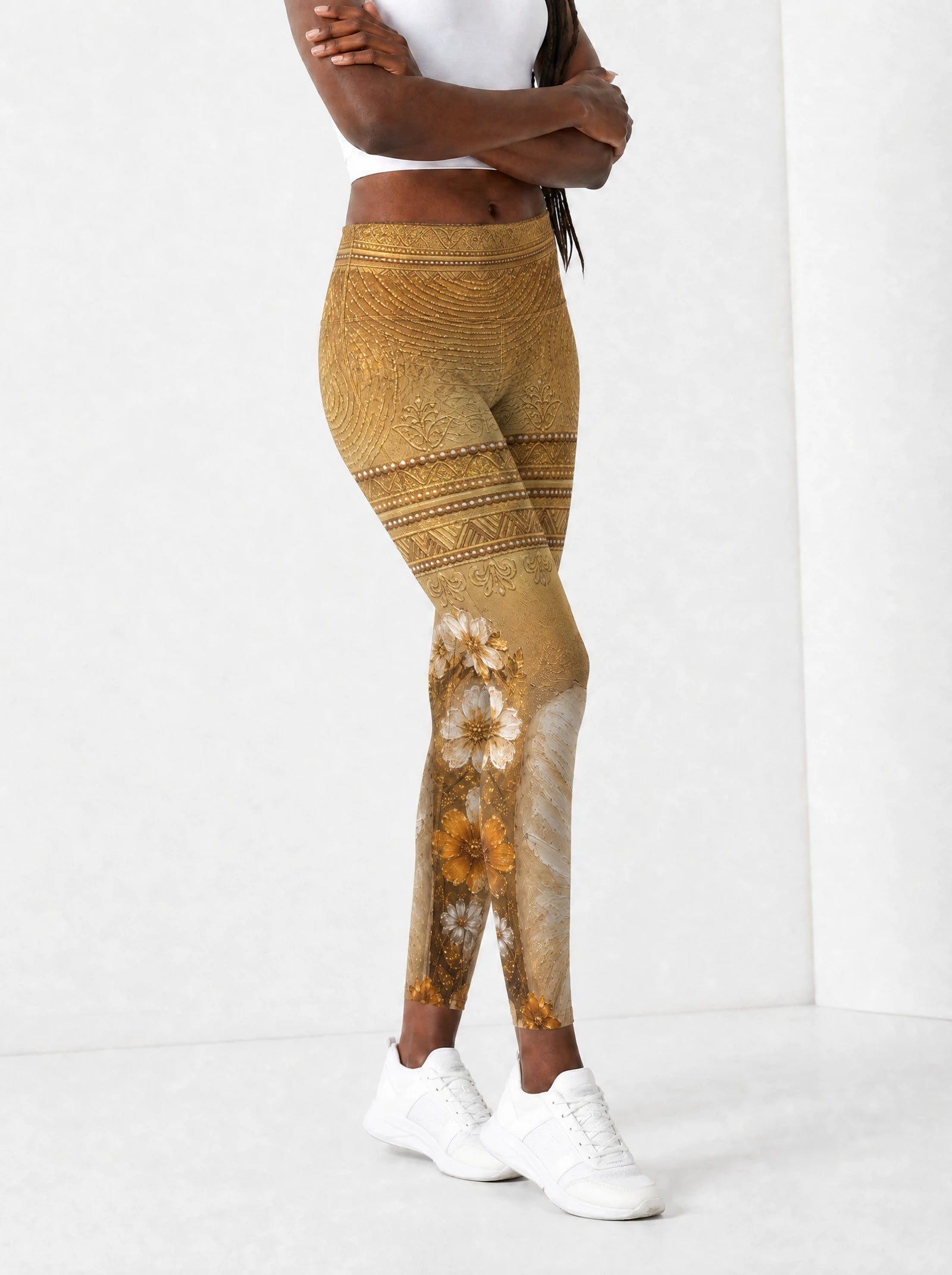 "Shukrani" Leggings — side view on model
