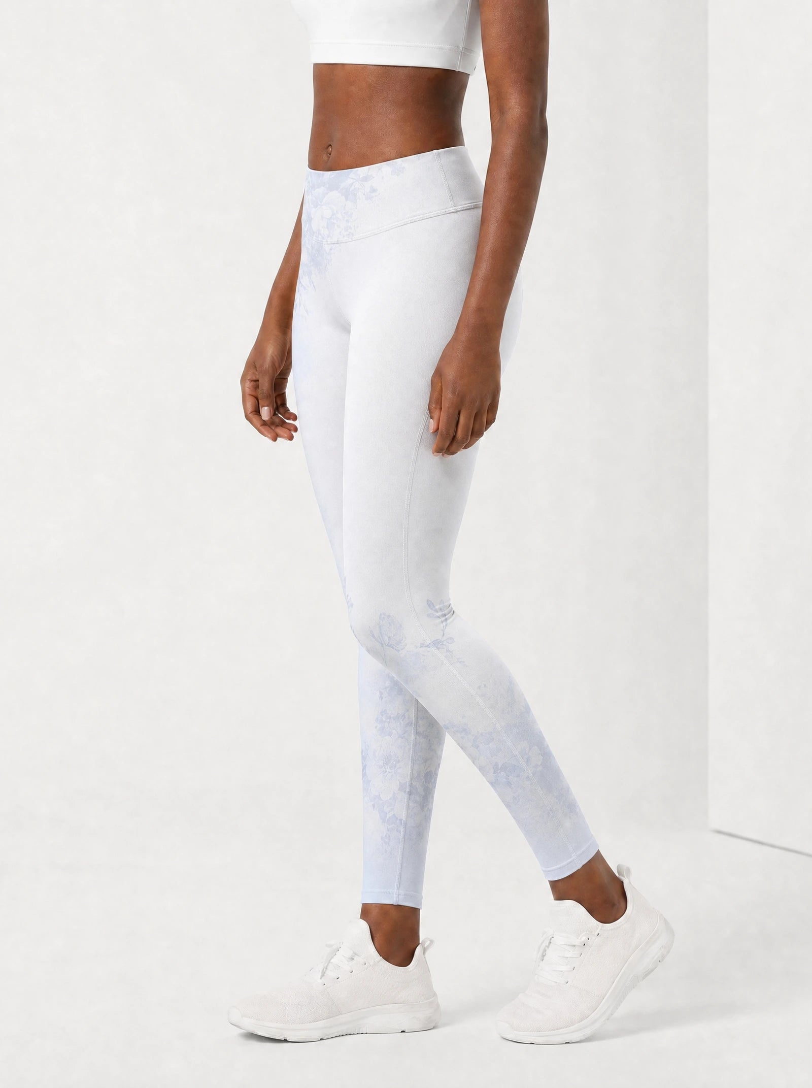 "Neema" Leggings — side view on model