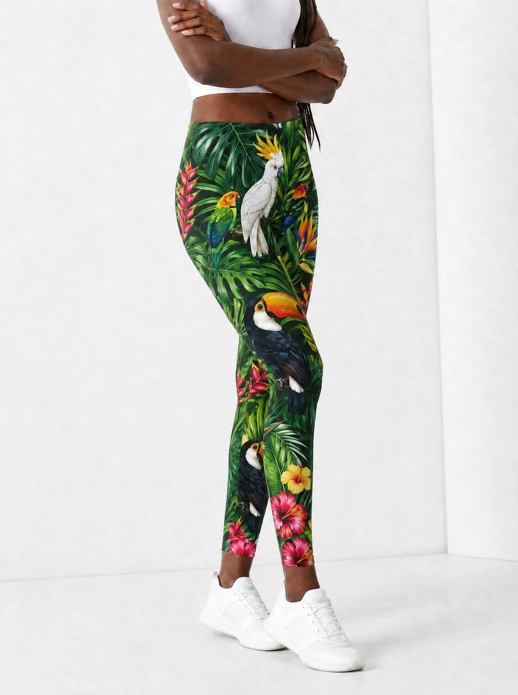 "Manyoya" Leggings — side view on model