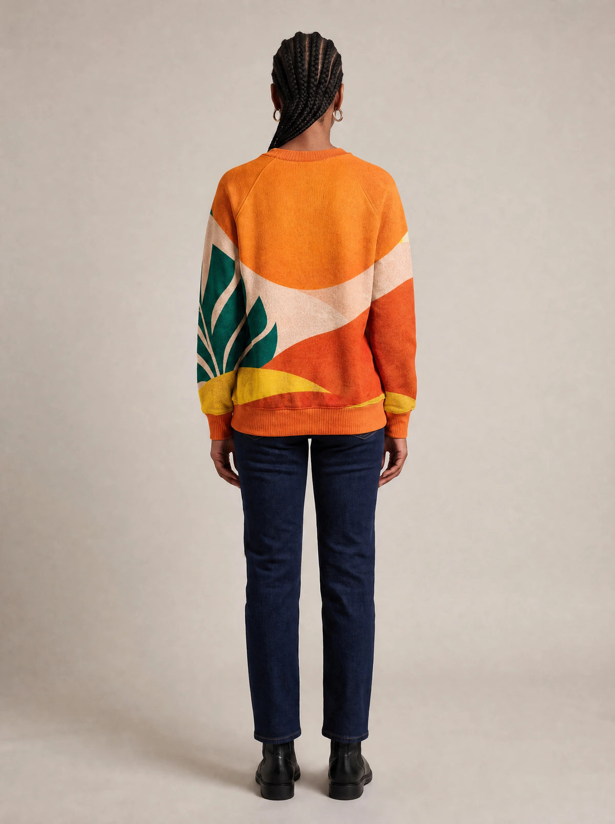 "Machungwa" Sweatshirt — back view on model