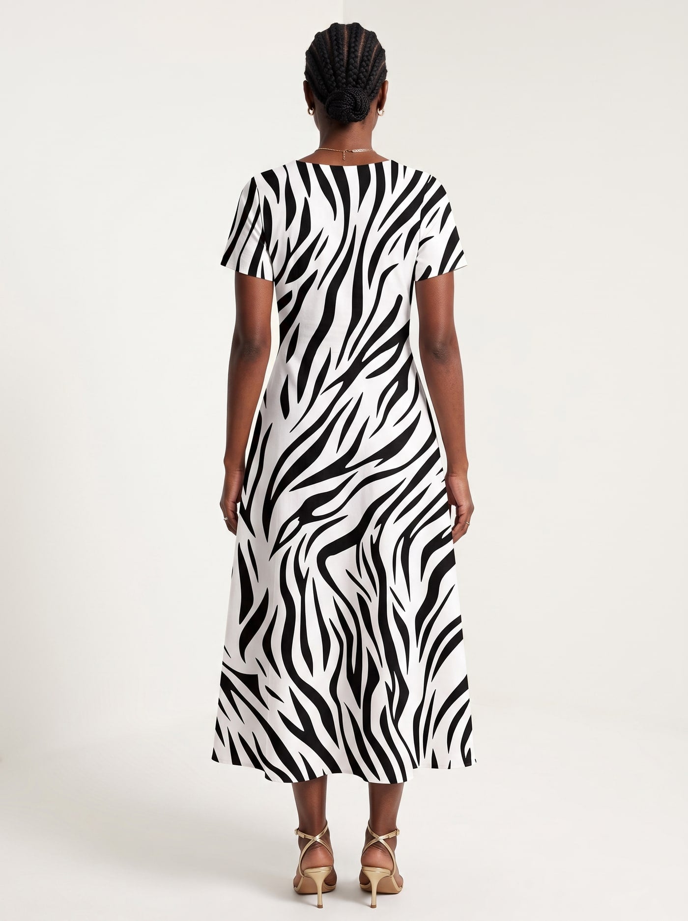 "Milia" Sweetheart Midi Dress