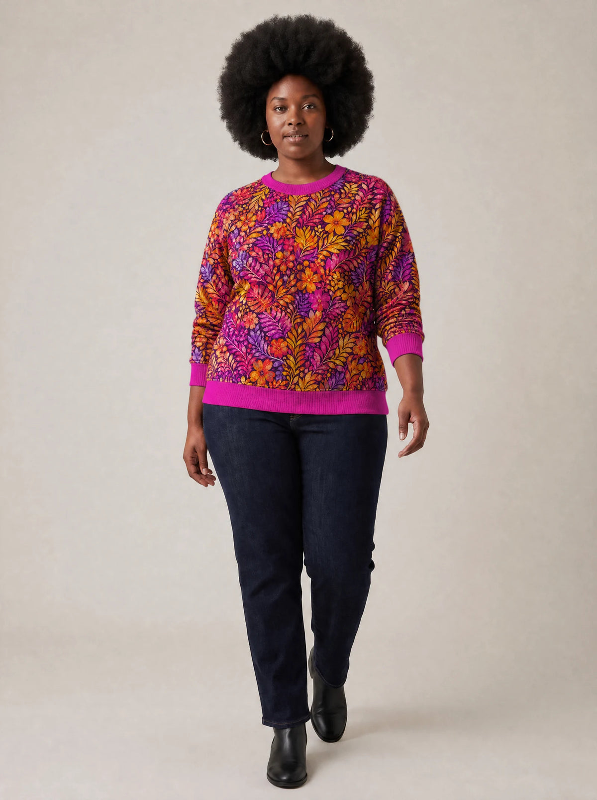 "Waridi" Sweatshirt — three-quarter view on model