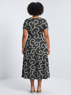 "Duara" Sweetheart Midi Dress