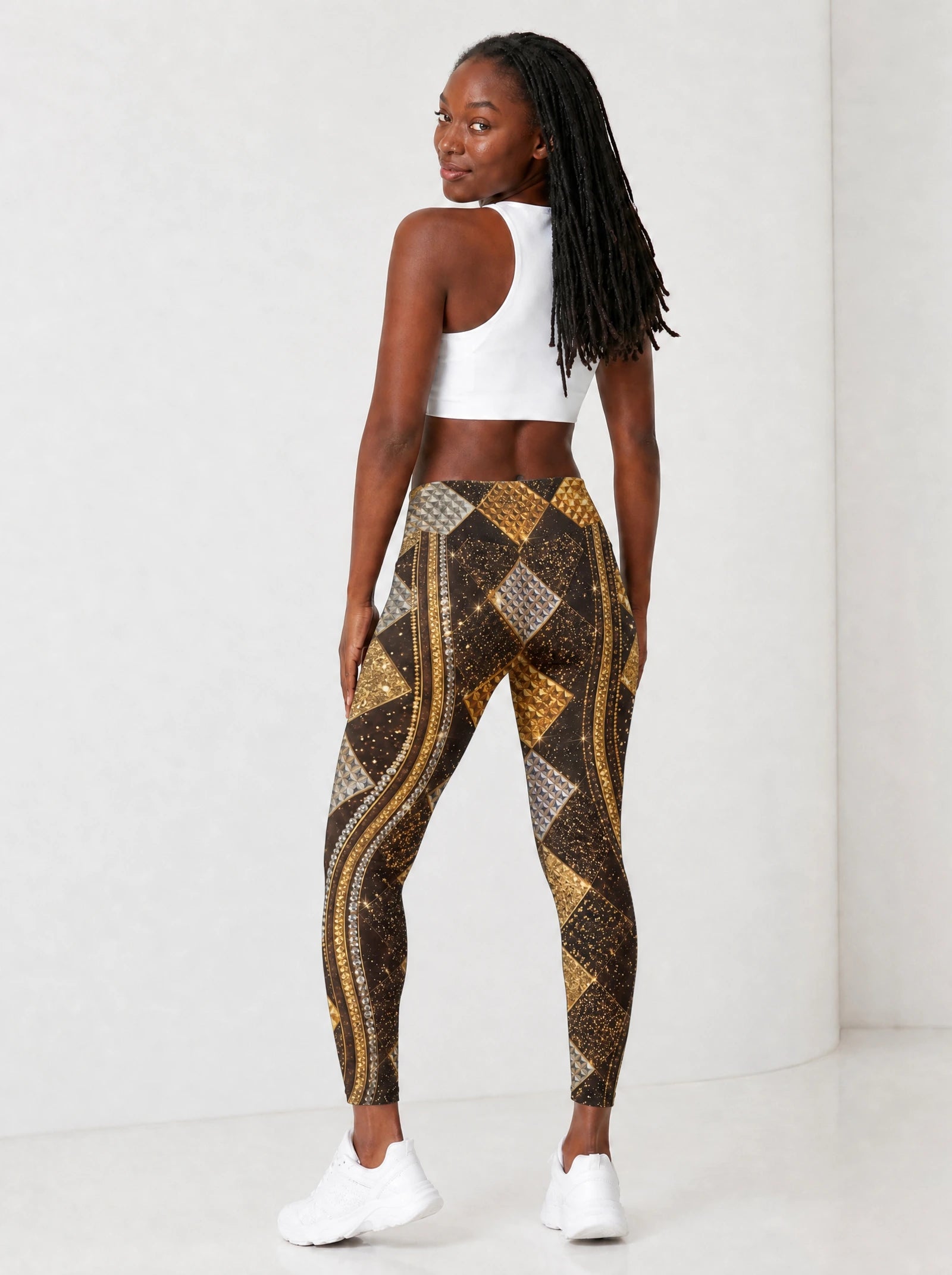 "Fataki" Leggings — full body view on model