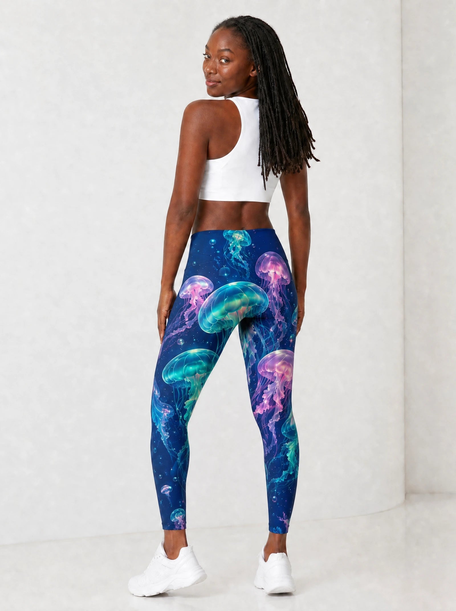 "Bahari" Leggings — full body view on model