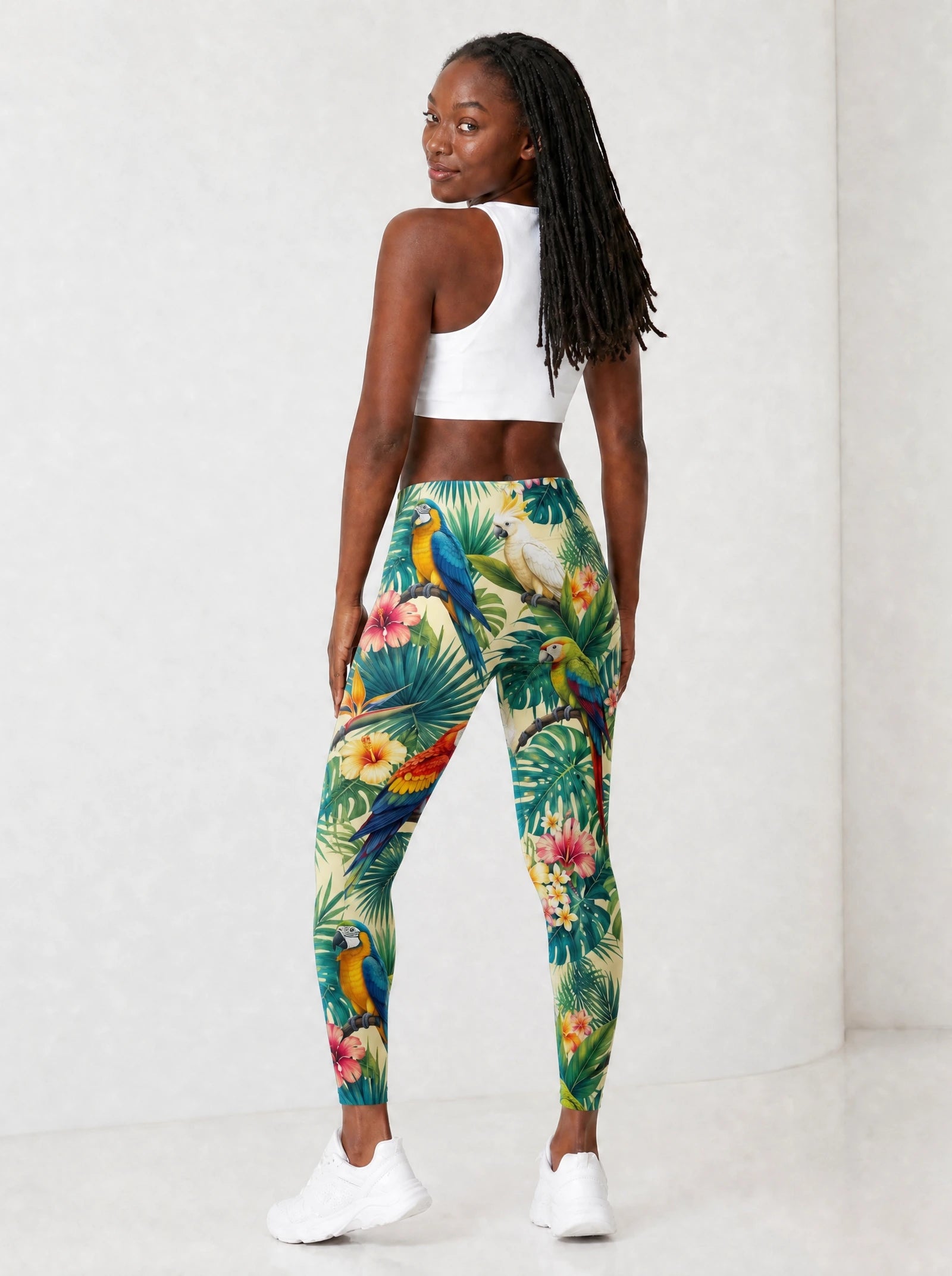 "Peponi" Leggings — full body view on model