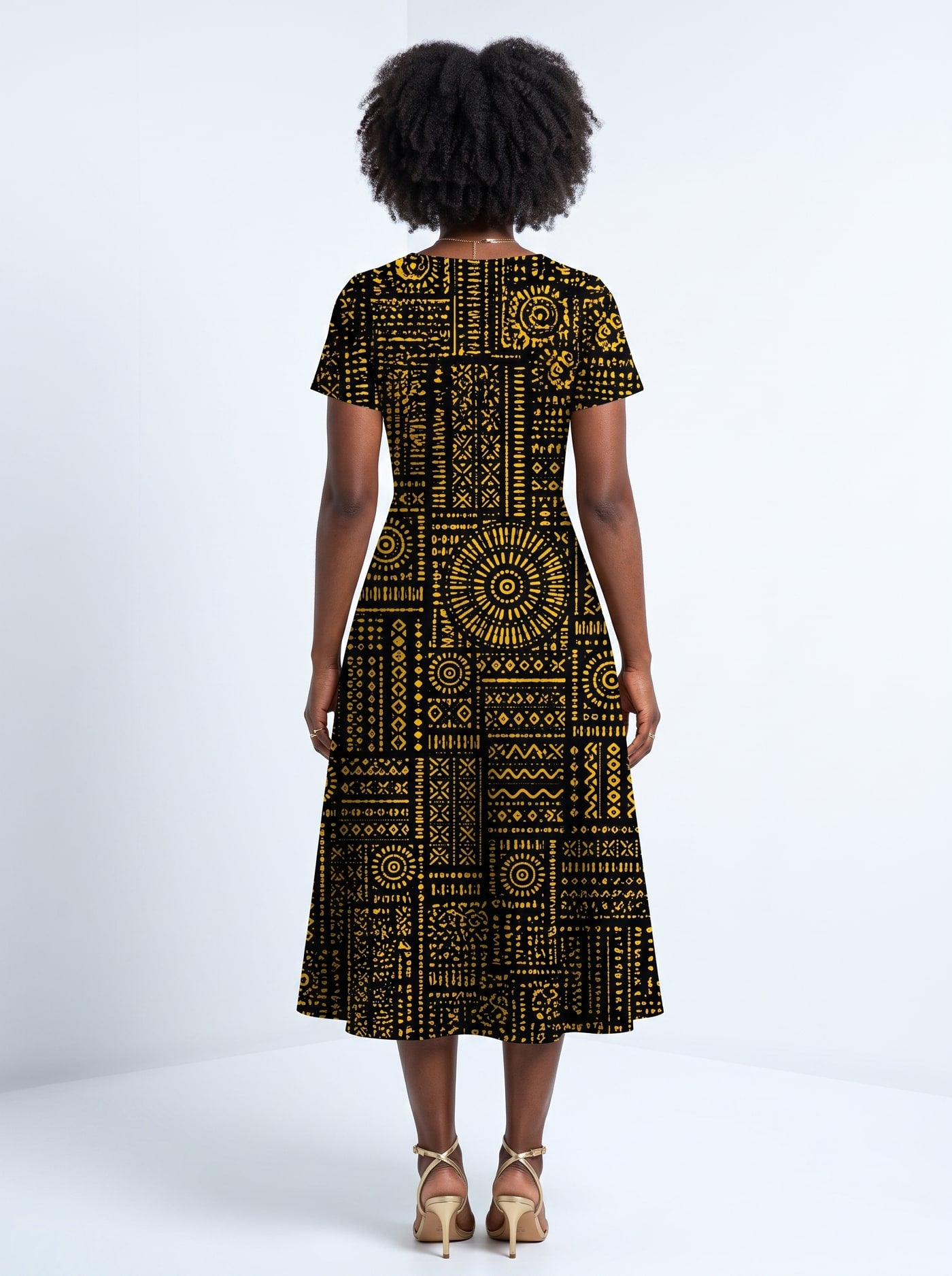 "Lamu" Sweetheart Midi Dress