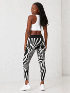 "Punda" Leggings — full body view on model