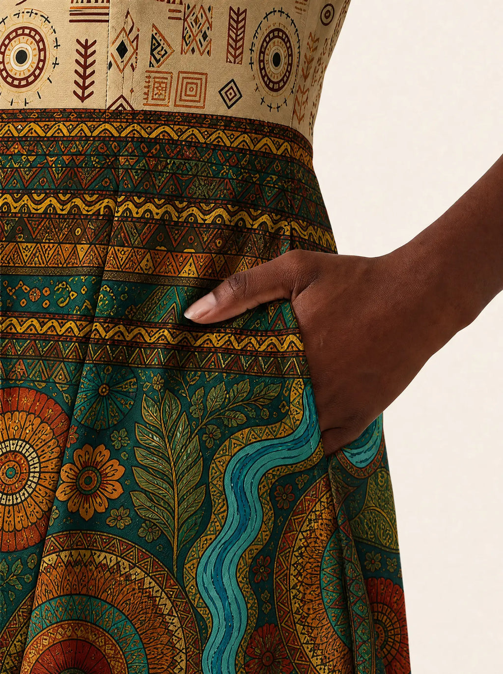 "Mto" V Neck Midi Dress