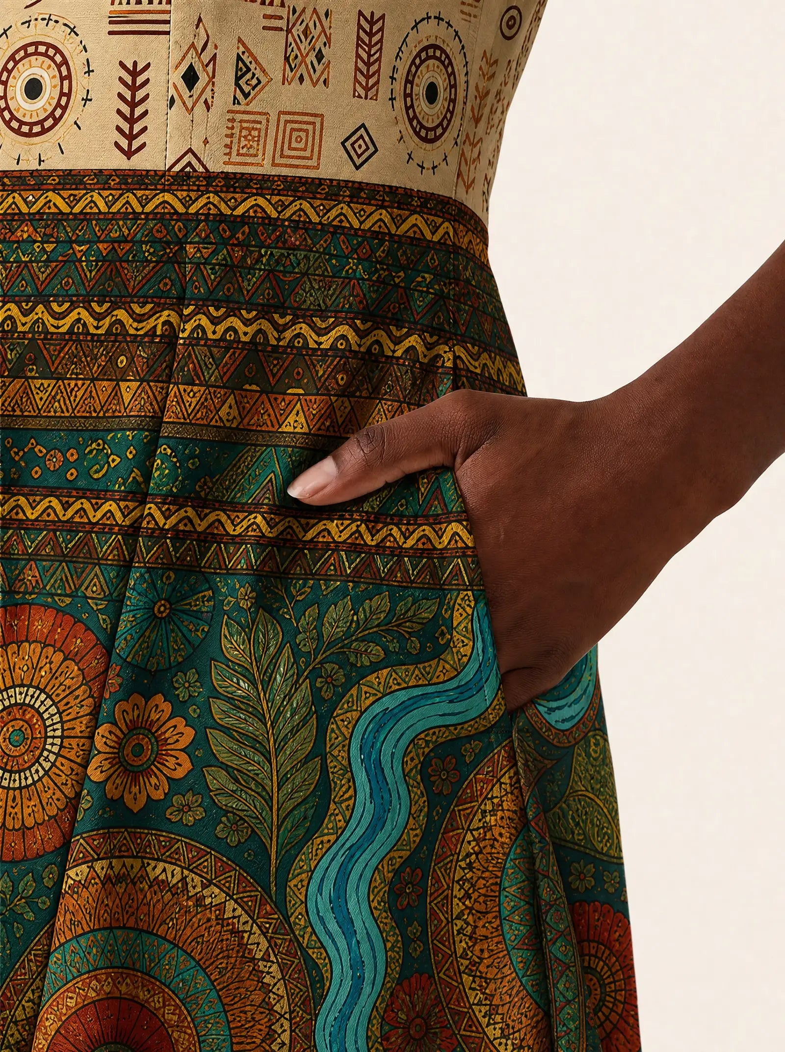 "Mto" V Neck Midi Dress
