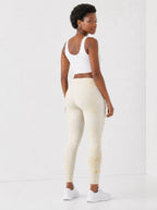 "Jua" Leggings — back view on model