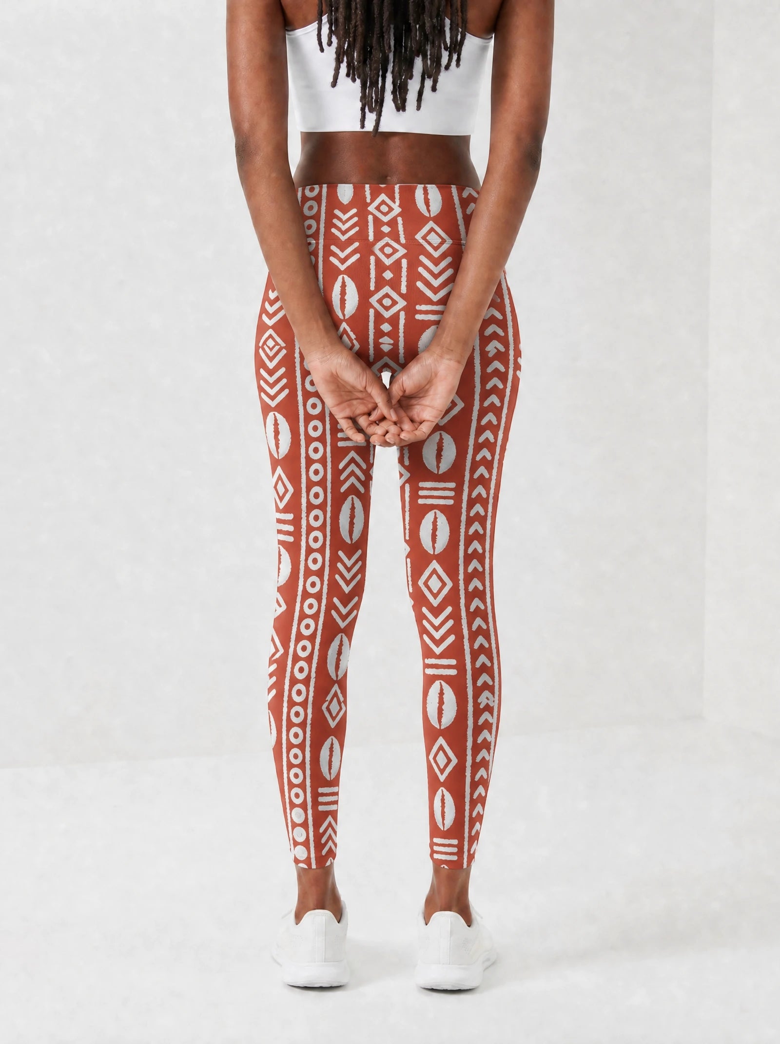 "Oshun Kijani" Leggings — back view on model