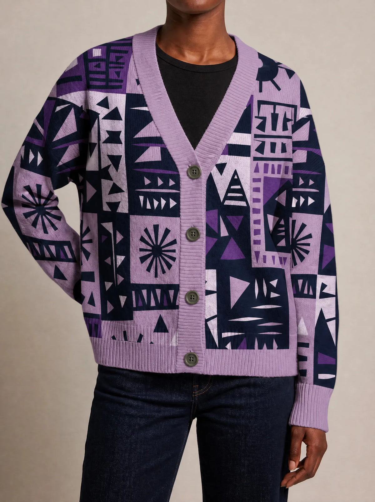 "Lavenda" Cardigan — close view of the V-neck, buttons and ribbed trims