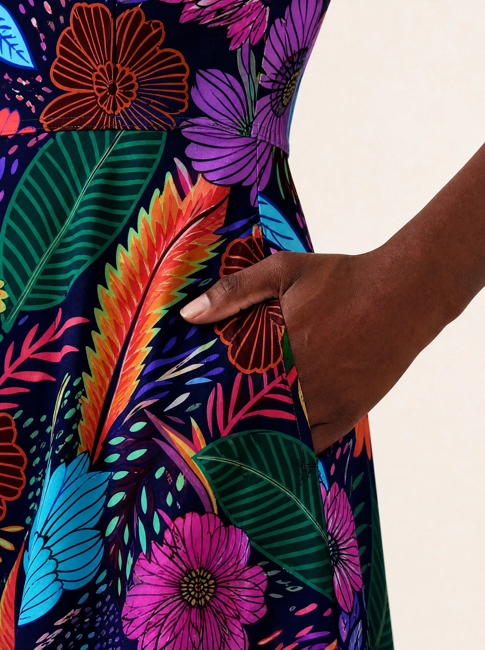 "Bustani" V Neck Midi Dress