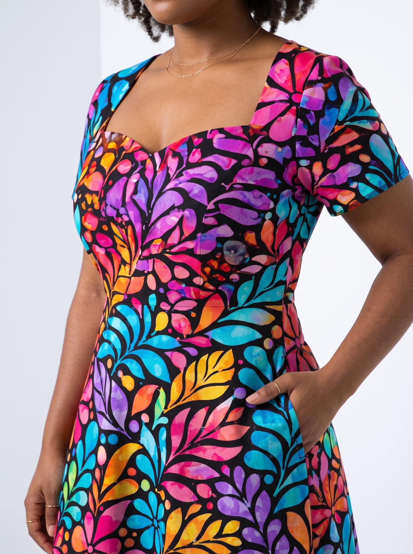 "Rangi" Sweetheart Midi Dress