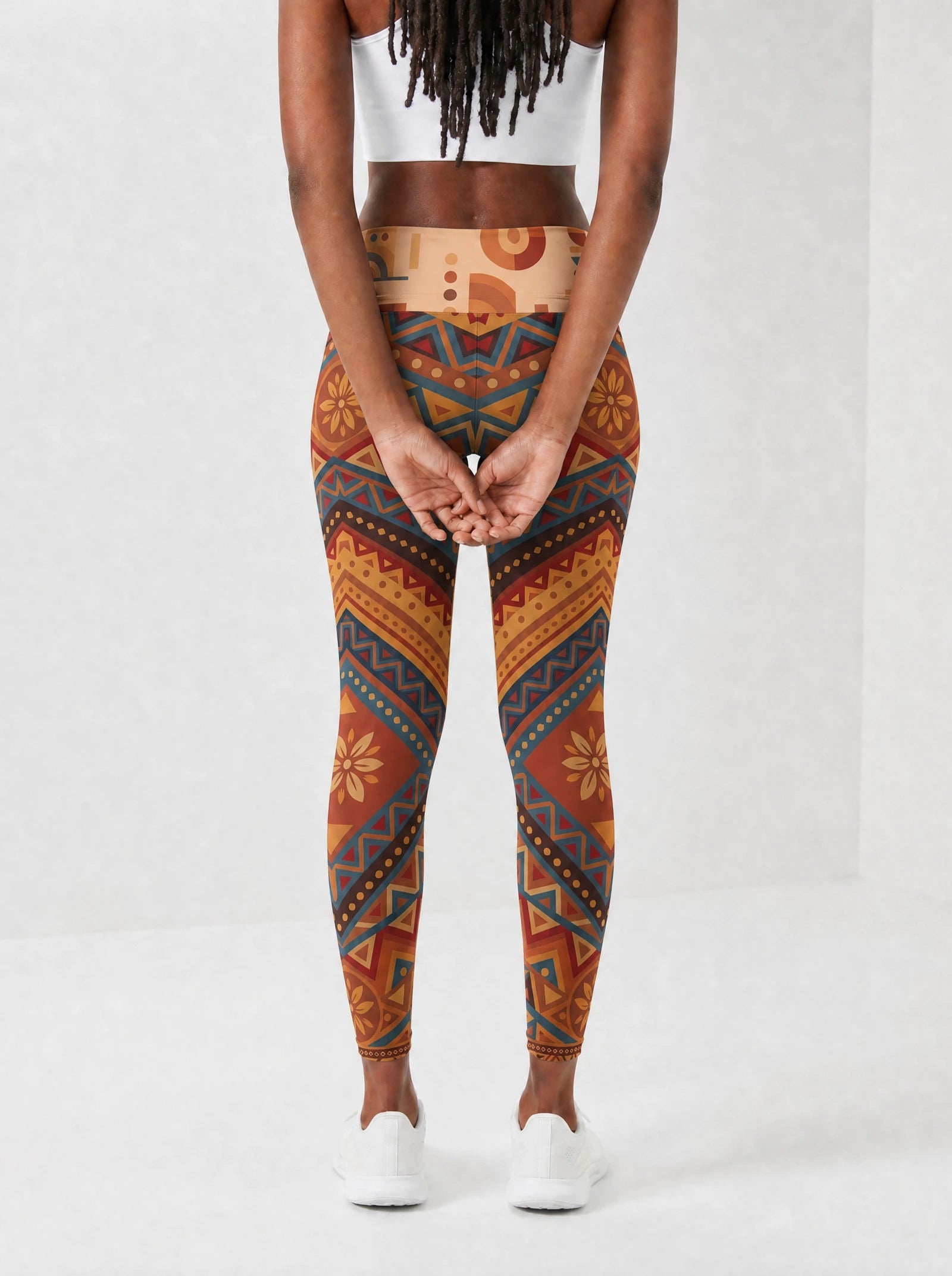 "Uzuri" Leggings — back view on model
