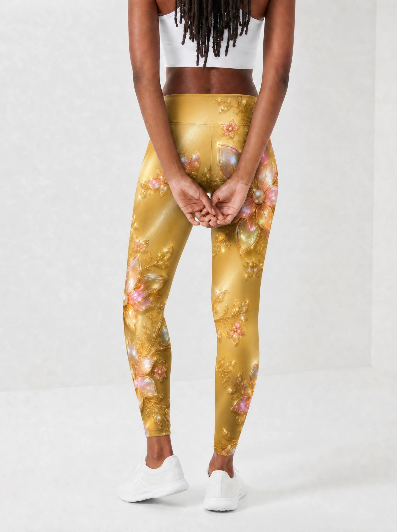 "Angavu" Leggings — back view on model