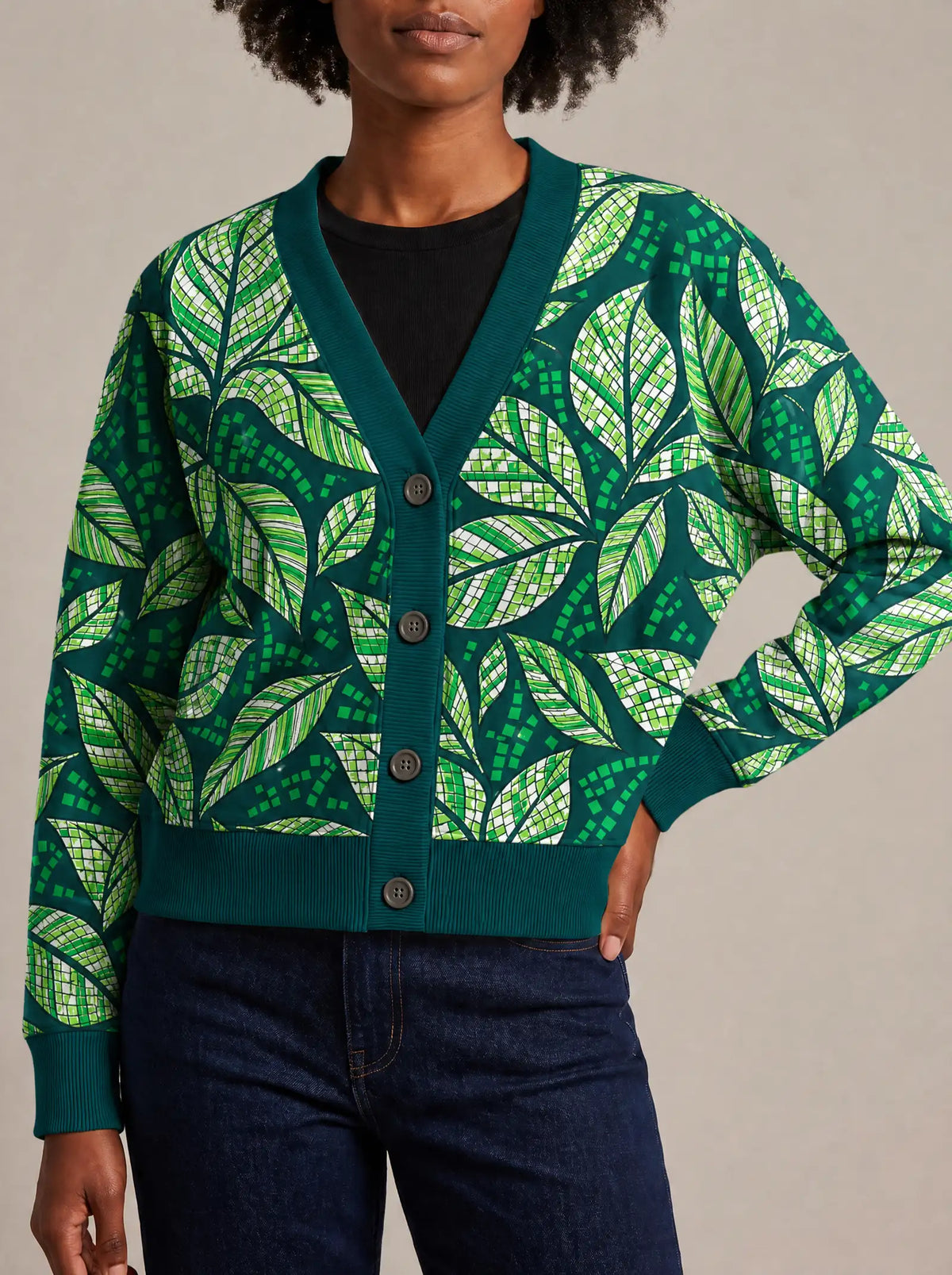 "Jani" Cardigan — close view of the V-neck, buttons and ribbed trims