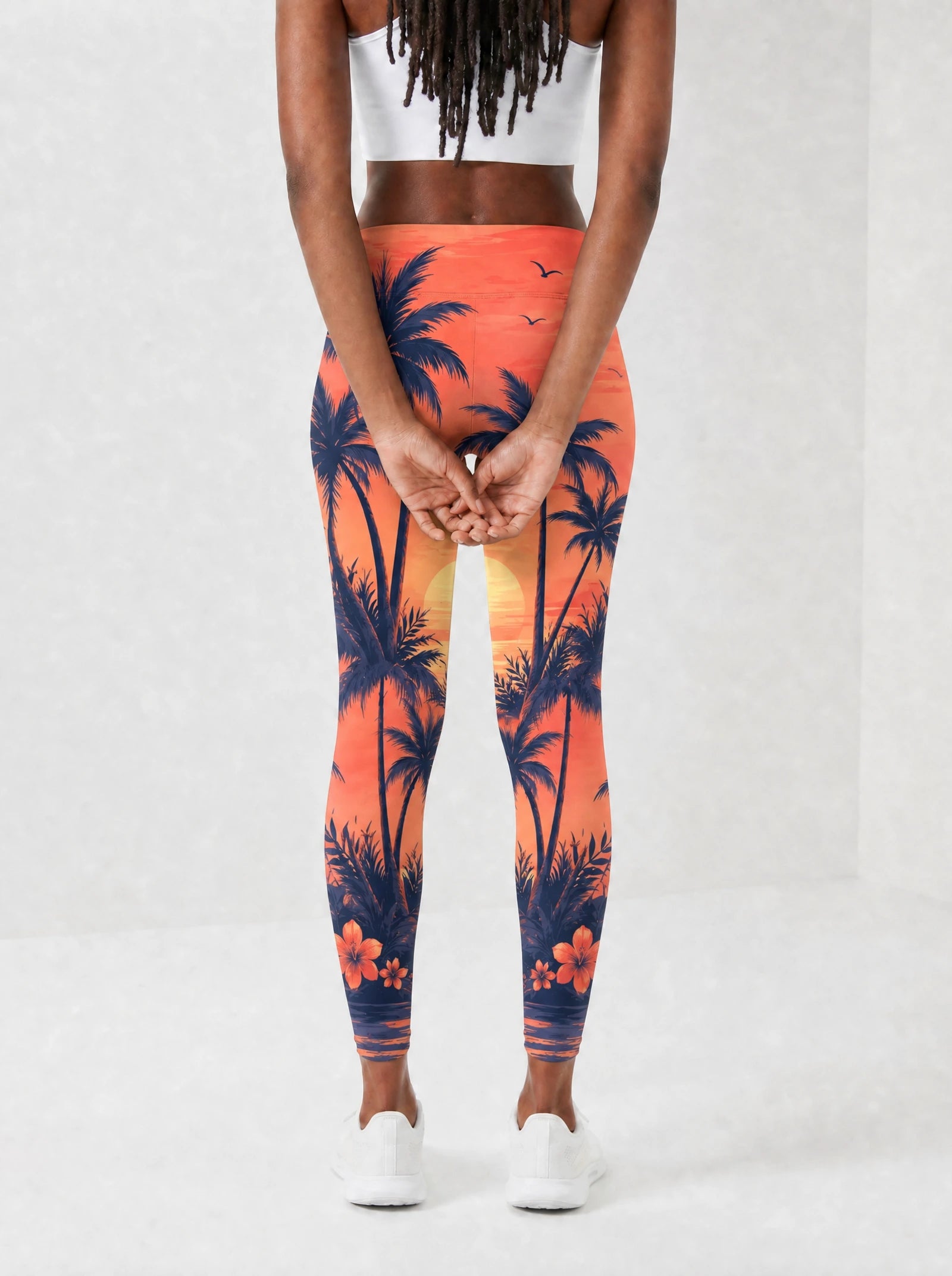 "Machweo" Leggings — back view on model