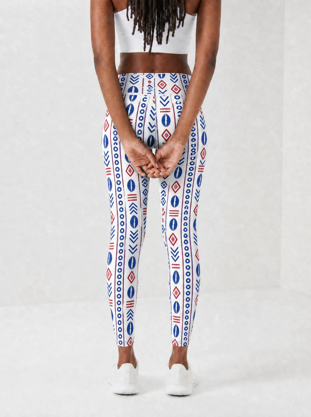"Uhuru" Leggings — back view on model