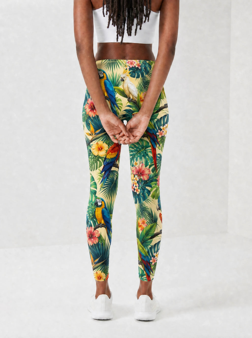 "Peponi" Leggings — back view on model